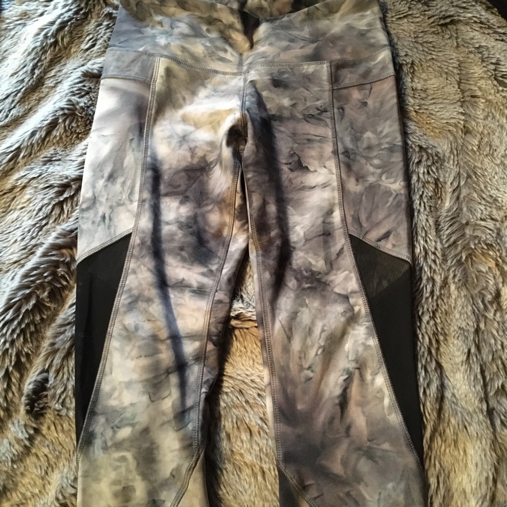 ABS 3/4 length Leggings